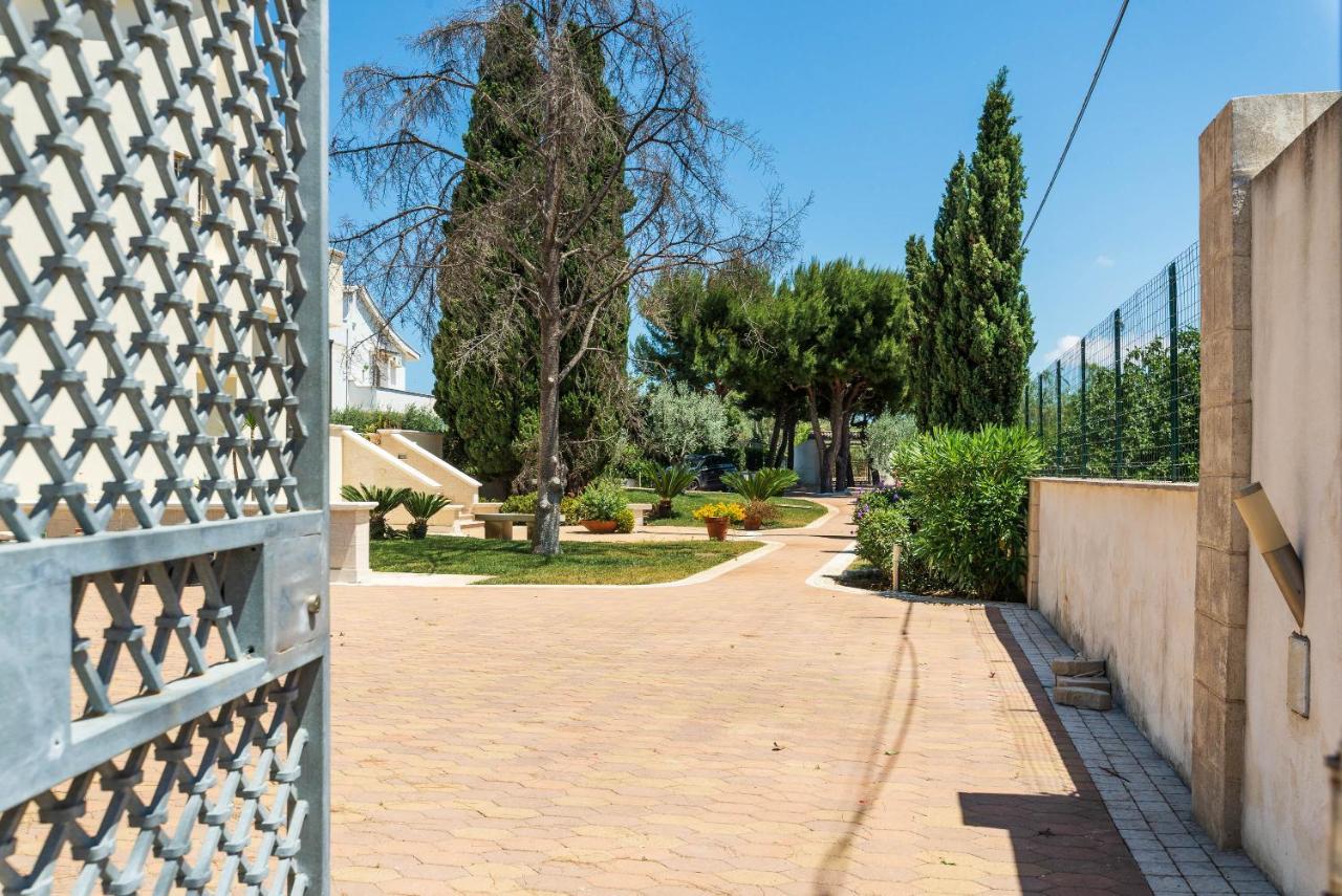 Casa Agapantus Con Piscina Da Giugno Διαμέρισμα Μπάρι Εξωτερικό φωτογραφία